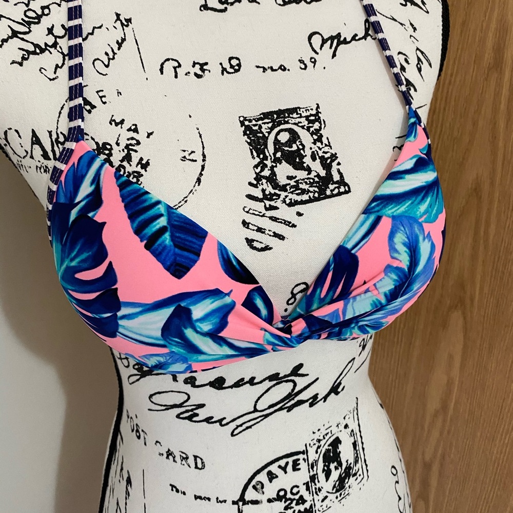 Bikini top